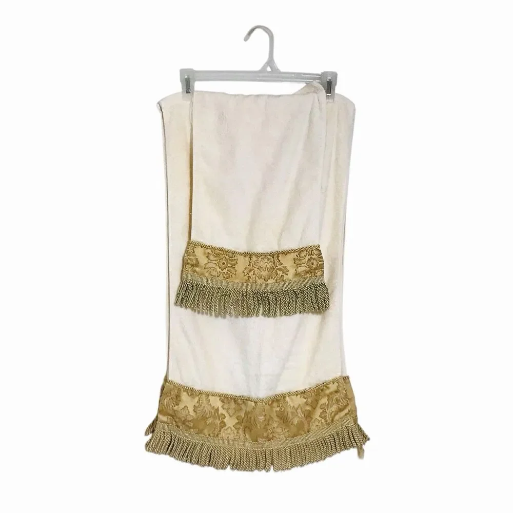 Lot of 6 Croscill Hand Towels Tassel Embellishment Cream Gold Beige 26